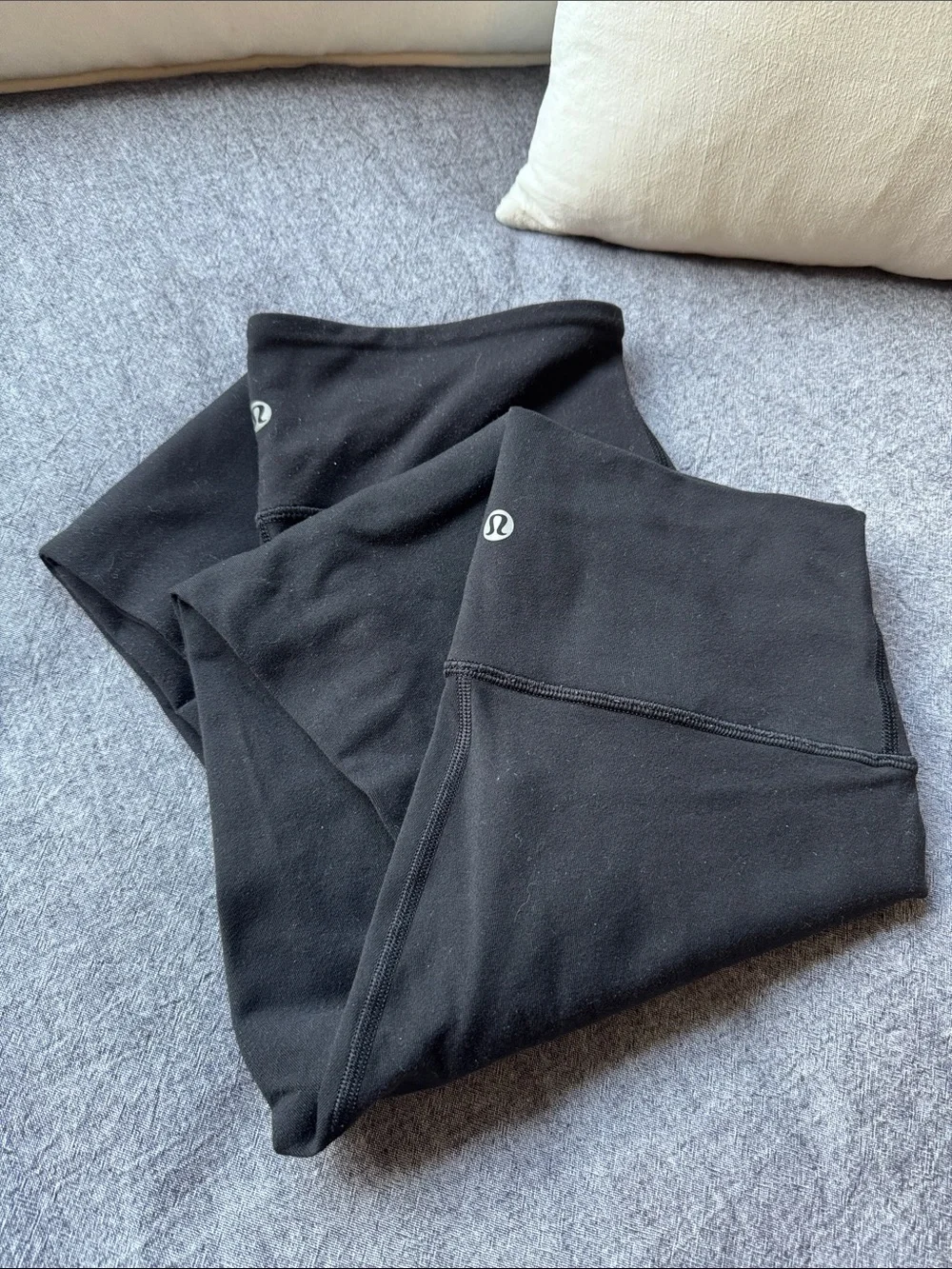Lululemon Bundle - Picture 1 of 2